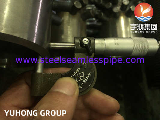 ASTM EN DIN ASTM A106 Gr.B A335 P5 P9 A312 TP304 317L স্টাড ফিন টিউব