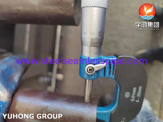 DIN 17175 13CrMo44 কার্বন ইস্পাত সিউমলেস টিউব উচ্চ চাপ বয়লার টিউব
