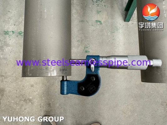 অয়েল গ্যাস ইন্ডাস্ট্রির জন্য ASTM A312 TP316L স্টেইনলেস স্টিল সীমলেস পাইপ