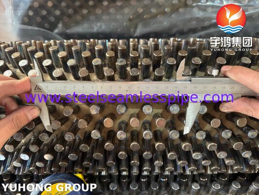 কার্বন স্টিল স্টাড সহ ASTM A335 P22 স্টাডেড ফিনড টিউব
