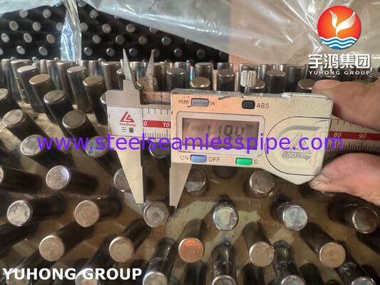 কার্বন স্টিল স্টাড সহ ASTM A335 P22 স্টাডেড ফিনড টিউব