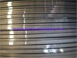 ঢালাই জাল 304 স্টেইনলেস স্টীল ফ্ল্যাট স্প্রিং তারের শিল্প উচ্চ শক্তি