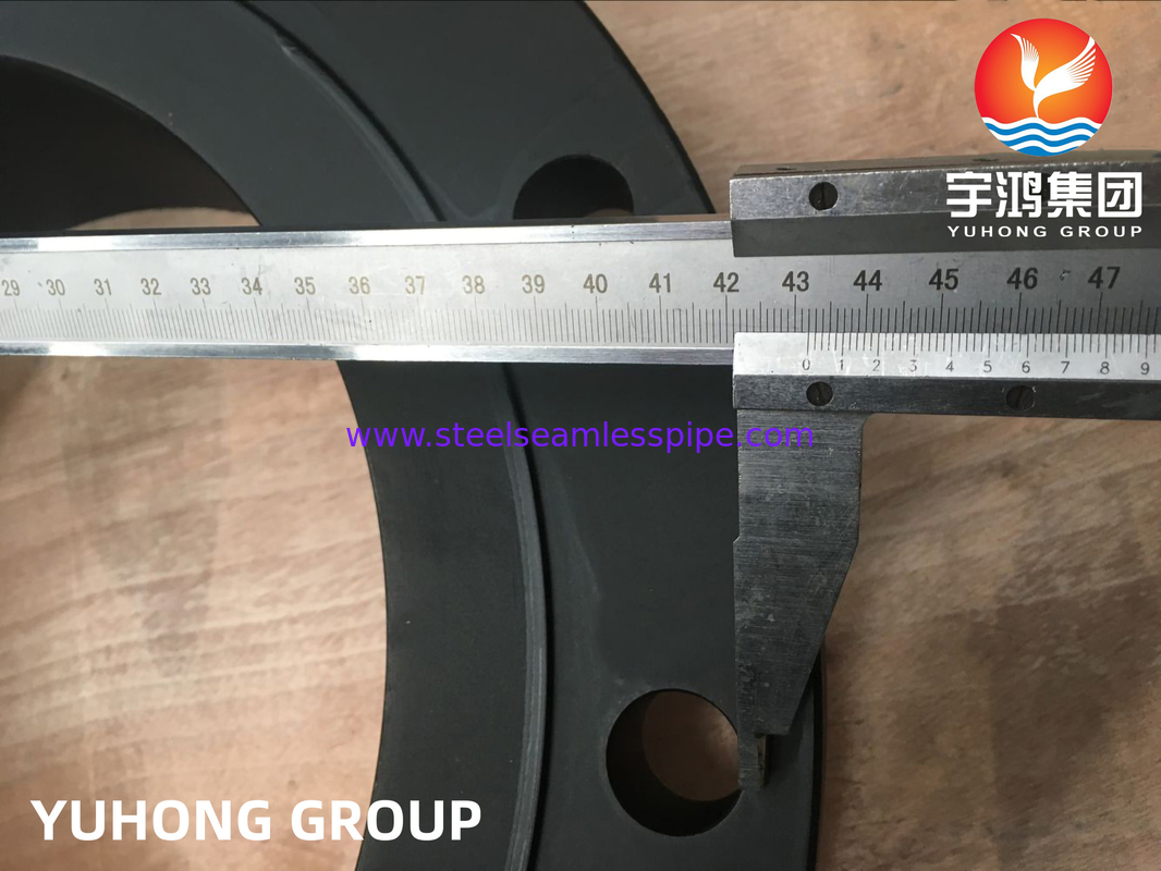 কার্বন ইস্পাত ASME SA105 কালো ইস্পাত স্লিপ অন / ব্লাইন্ড ফ্ল্যাঞ্জ পাইপলাইন অ্যাপ্লিকেশন জন্য