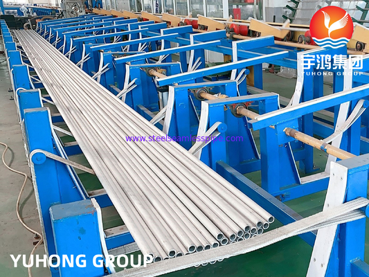 ASTM A213 TP304 TP304L 1.4301 1.4306 UNS S30400 স্টেইনলেস স্টীল বিজোড় টিউব